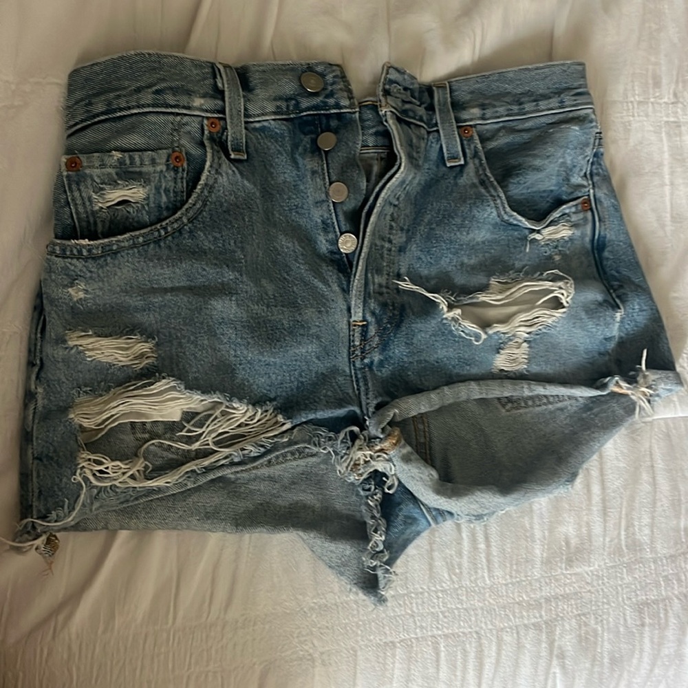 Levi’s denim shorts